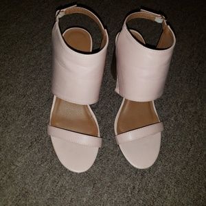 Baby Pink Lulu Heels In Excellent Condition Size 8